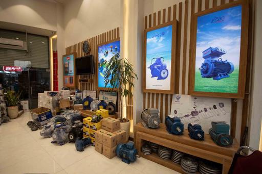 عکس شرکت پویاموتور سپاهان 