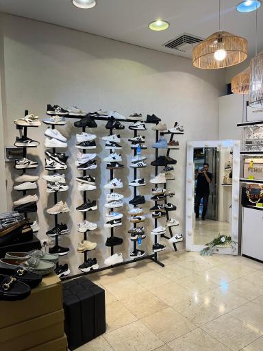 عکس اریک استور