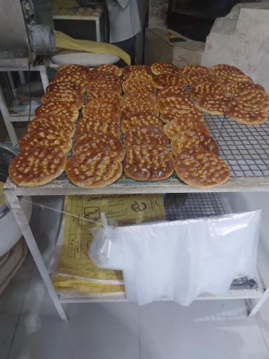 عکس نان سنتی(گرده محلی)