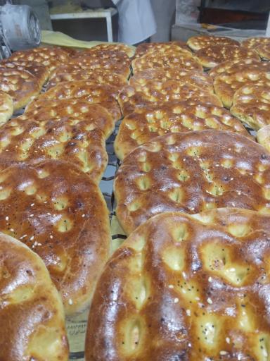 عکس نان سنتی(گرده محلی)