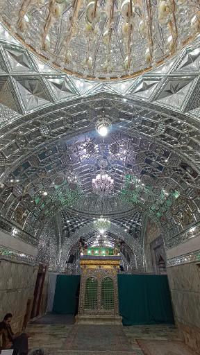 عکس آستان مقدس امامزاده سید حمزه