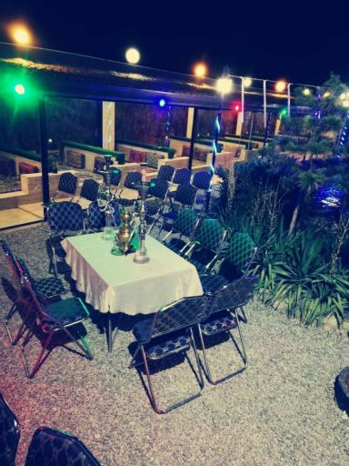 عکس باغ رستوران شمشاد