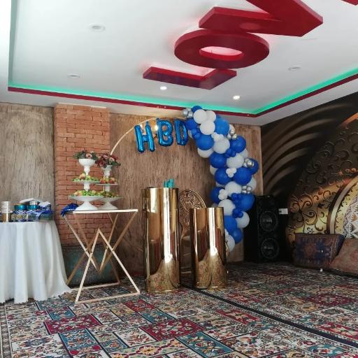 عکس باغ رستوران شمشاد