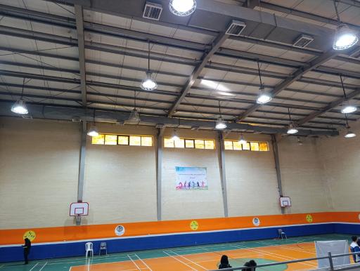 عکس سالن ورزشی ابرار