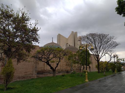 عکس آستان مقدس امامزاده سید حمزه