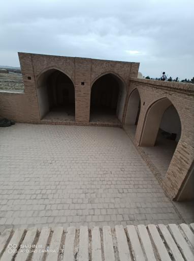 عکس حوض انبار و مسجد سیدی