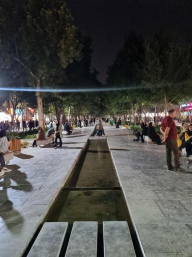 عکس پیاده راه چهارباغ 