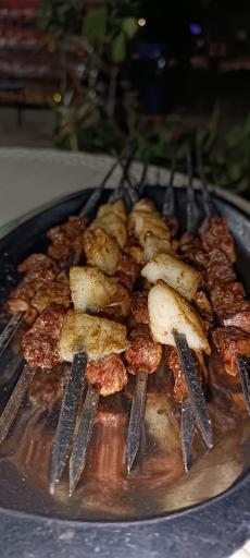 عکس کبابی بنیامین