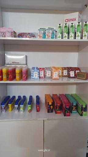 عکس فروشگاه اینترنتی وی نایت