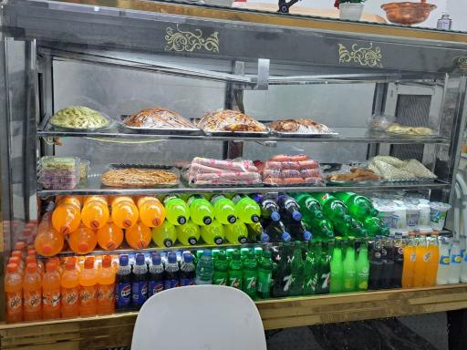 عکس ساندویچی شایان