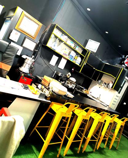 عکس باشگاه بدنسازی طاها اسپرت