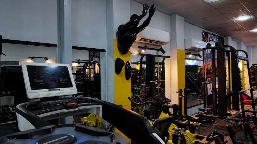 عکس باشگاه فرهنگی ورزشی میکا