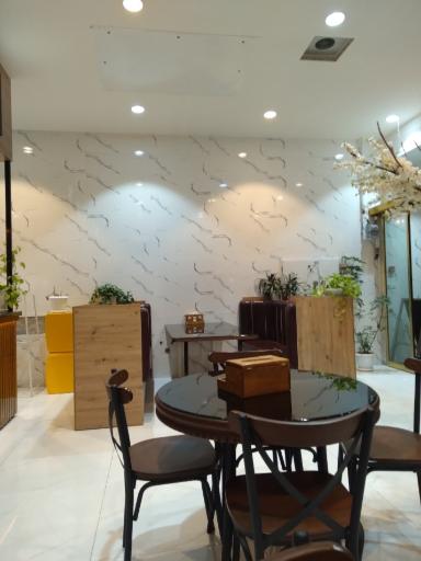 عکس فست فود ژین