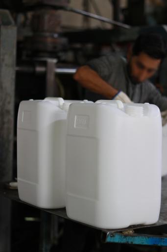 عکس آقای پلاستیک 