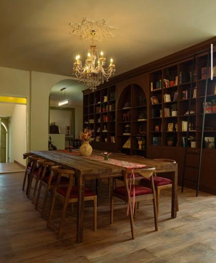 عکس کافه گالری دچار