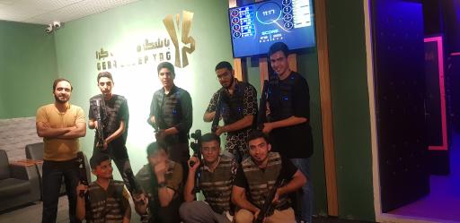 عکس لیزرتگ گرا (پینت بال لیزری)