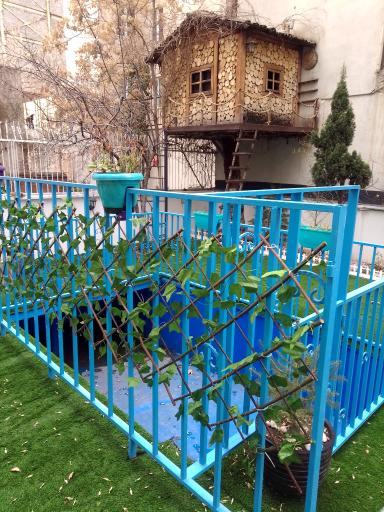 عکس خانه سالمندان زنبق سفید