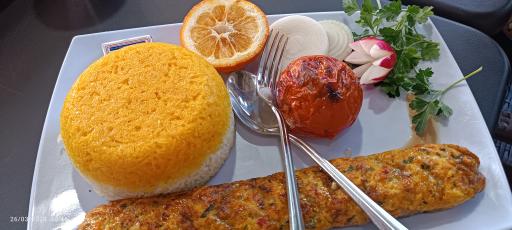 عکس کافه رستوران خیلی ماهی رودسر