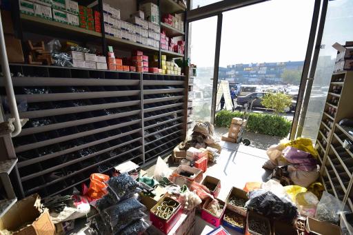 عکس فروشگاه صنعت گستر