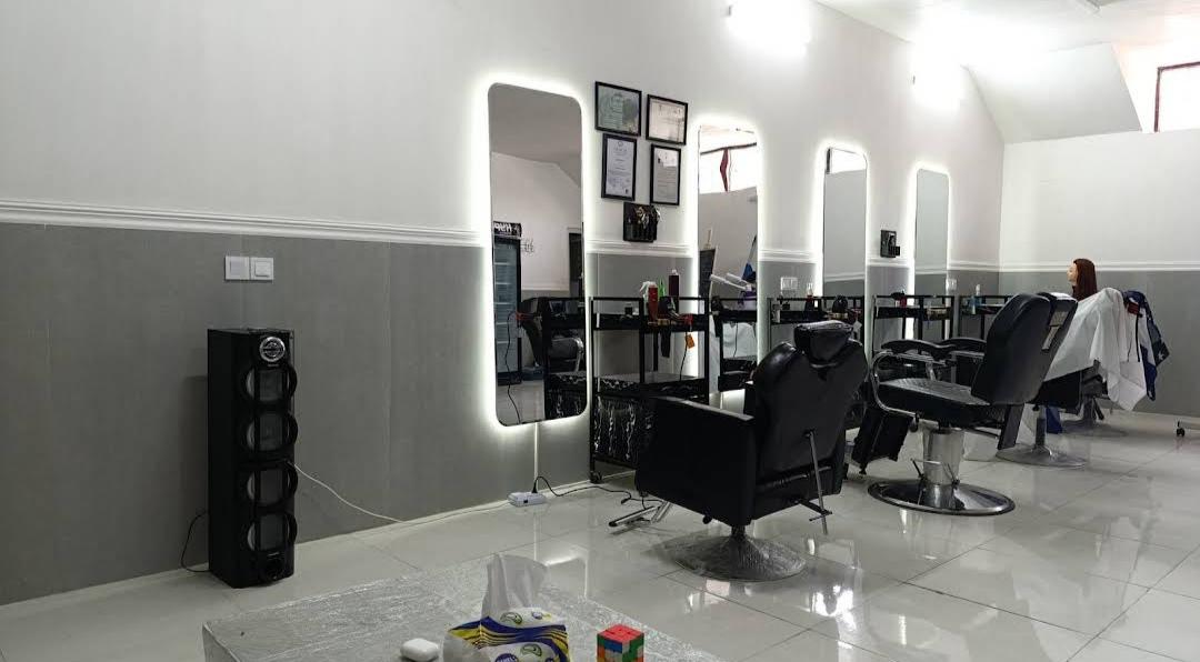 عکس آرایشگاه علیرضا صفری