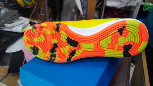 عکس فروشگاه ورزشی رسالت