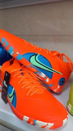 عکس فروشگاه ورزشی رسالت