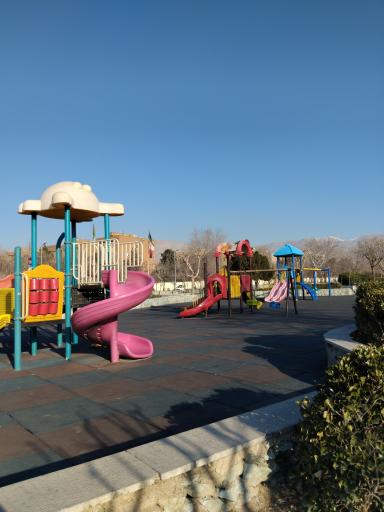 عکس بوستان یاس