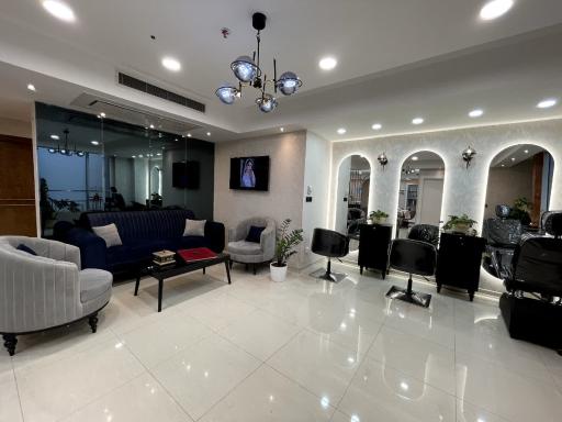 عکس آرایشگاه و سالن VIP عروس ریحانه نصیری