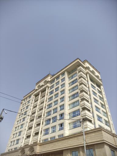 عکس برج تیتانیوم