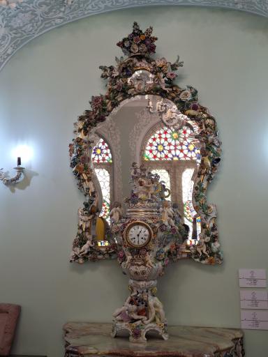 عکس موزه زمان