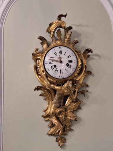 عکس موزه زمان