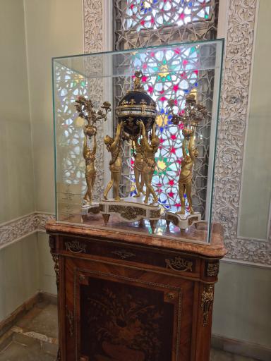 عکس موزه زمان