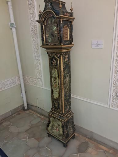 عکس موزه زمان