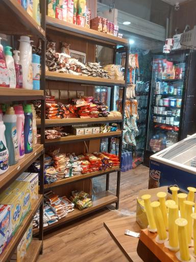 عکس سوپرمارکت ترنم