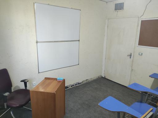 عکس مرکز آموزش تحصیلی و رشد دکتر خالوان