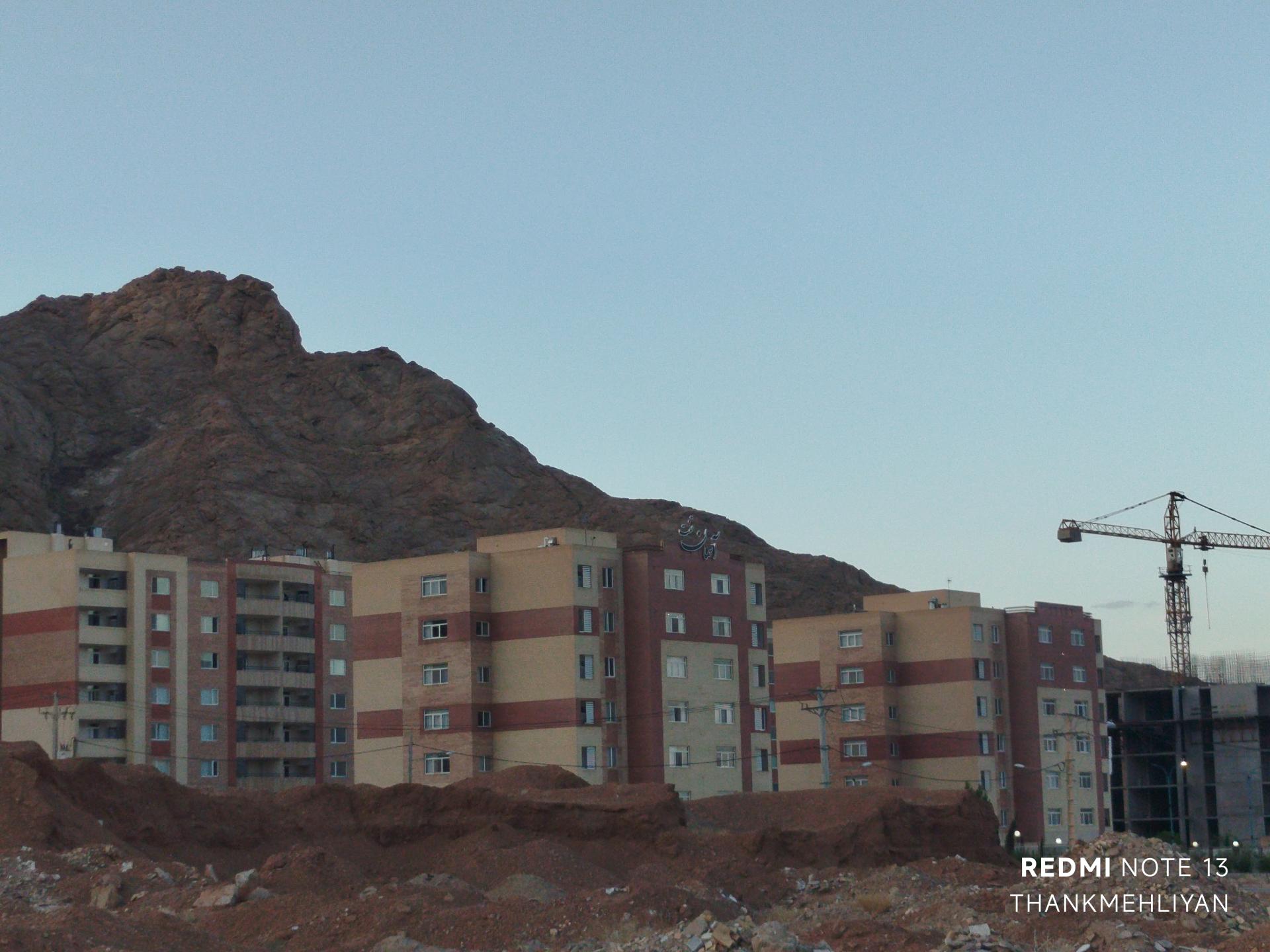 عکس مجتمع آپارتمانی آسمان تفت