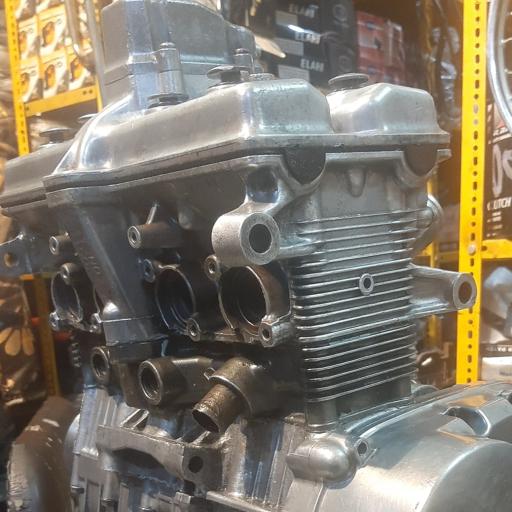 فروشگاه لوازم یدکی و خدمات فنی موتورسیکلت هوندا یدک 