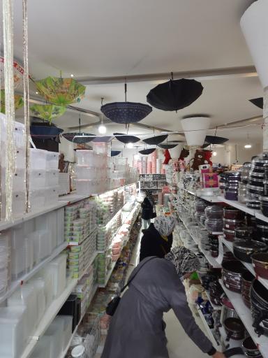 عکس مجموعه بزرگ کوروش پلاستیک خانه وآشپزخانه