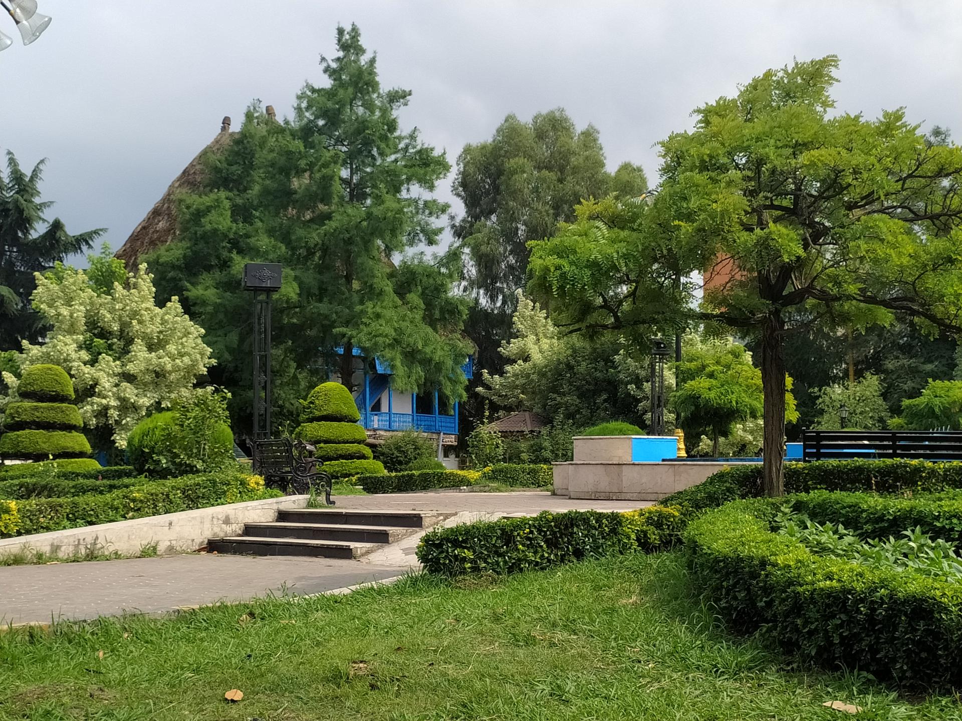 عکس باغ ملی (پارک بعثت)