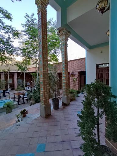 عکس اقامتگاه سنتی درجه یک آریو