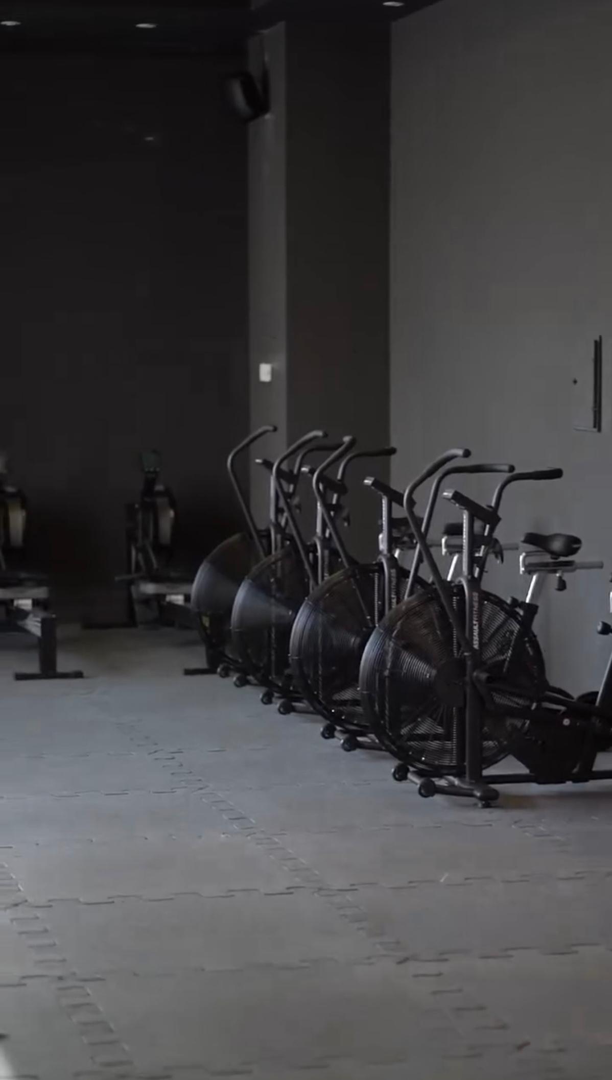 عکس باشگاه وایت باکس