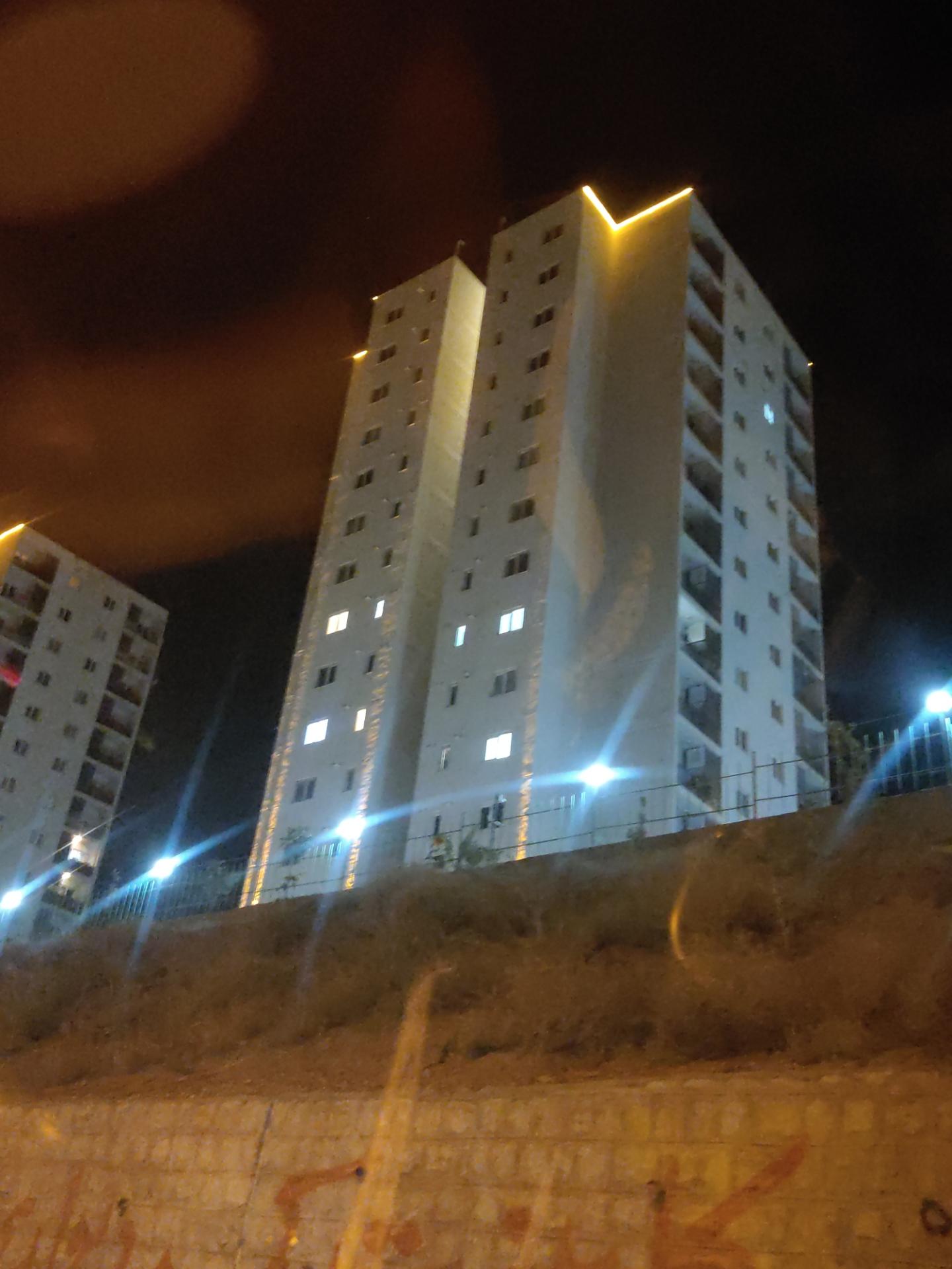 عکس برج سرو فاز 11 کوزو پارس