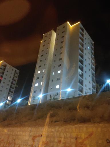 عکس برج سرو فاز 11 کوزو پارس