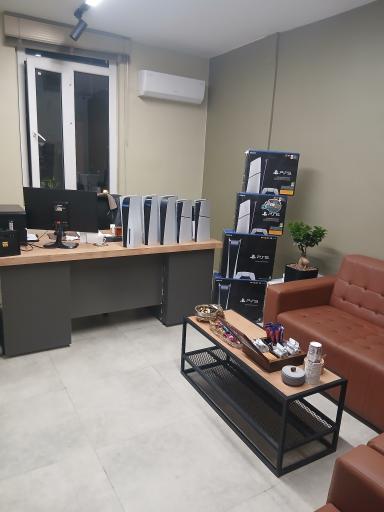 عکس مرکز فروش موبایل و کنسول بازی آی تل