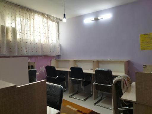 سالن مطالعه دخترانه نگارستان