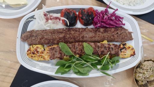 عکس رستوران حاجی زاده