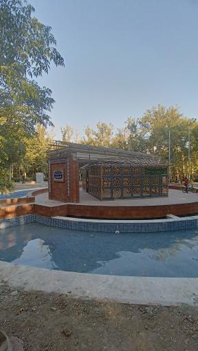 عکس مقبره شهدای گمنام بوستان فدک