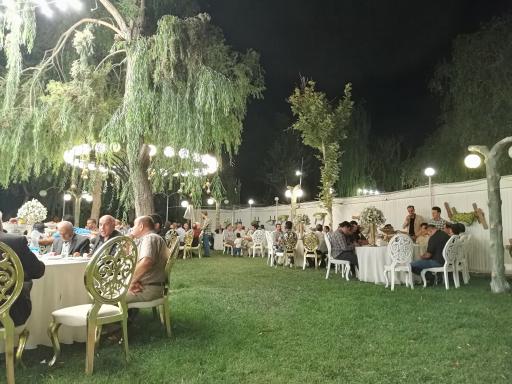 عکس باغ تالار نیلوفر اصفهان