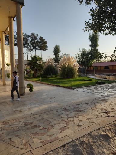 عکس باغ تالار نیلوفر اصفهان