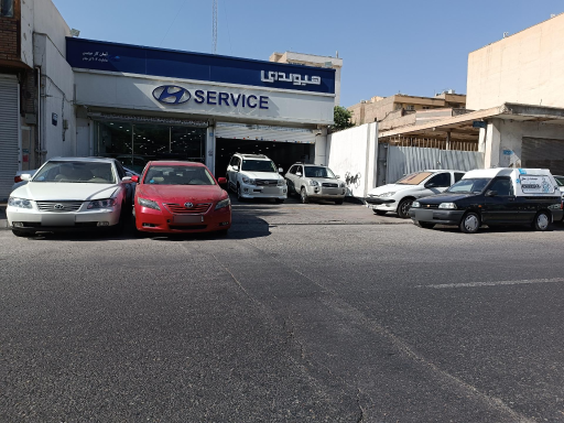 عکس نمایندگی هیوندای و کیا (مهندس زارعی)